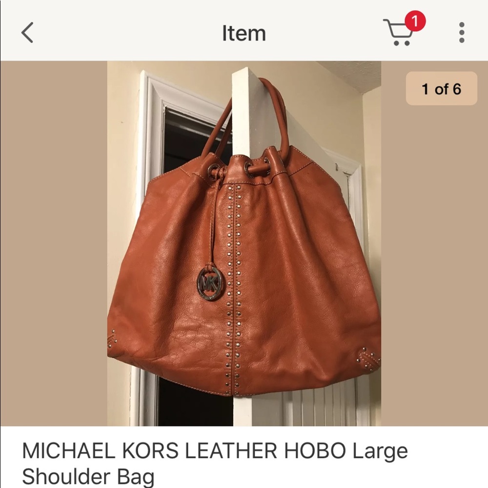 Michael Kors Hobo